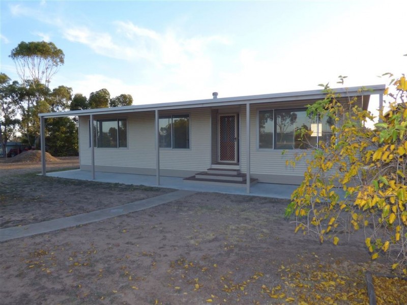 6 Station Street, Natimuk VIC 3409