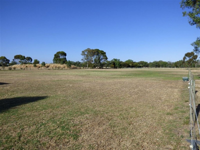 2/ 232 Old Hamilton Road, Haven VIC 3401