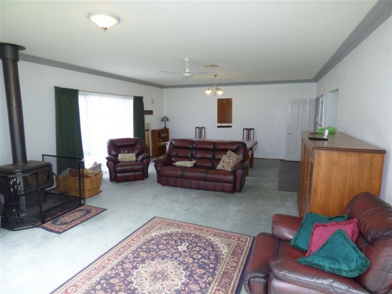 199 Lake Street, Edenhope VIC 3318