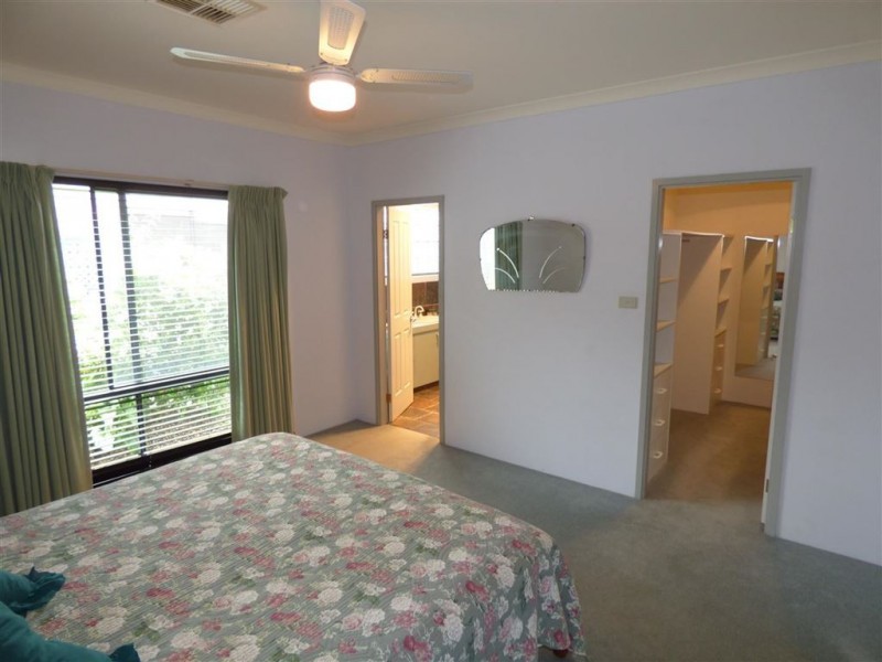 199 Lake Street, Edenhope VIC 3318