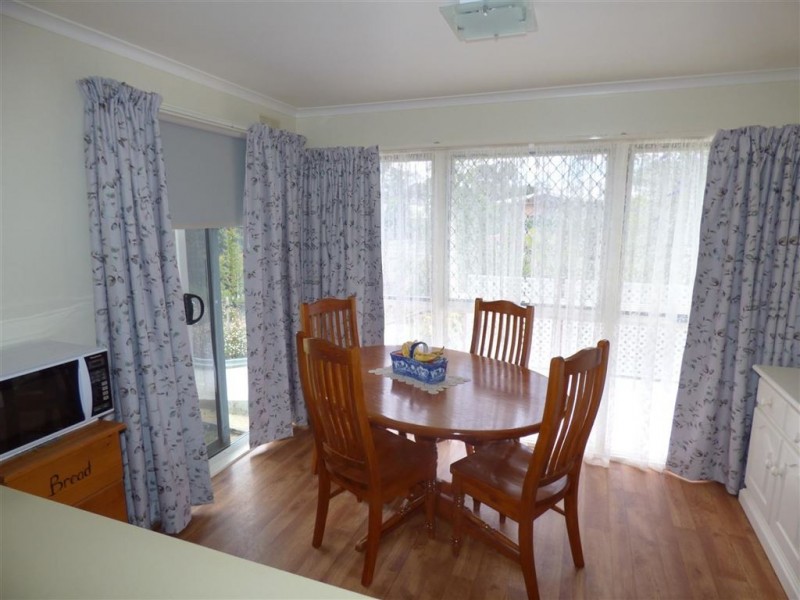 136 Elizabeth Street, Edenhope VIC 3318