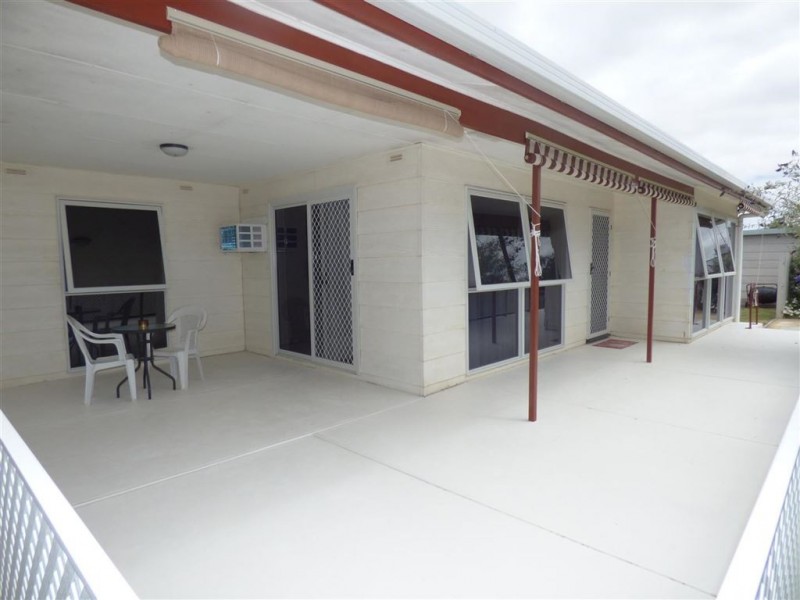 136 Elizabeth Street, Edenhope VIC 3318