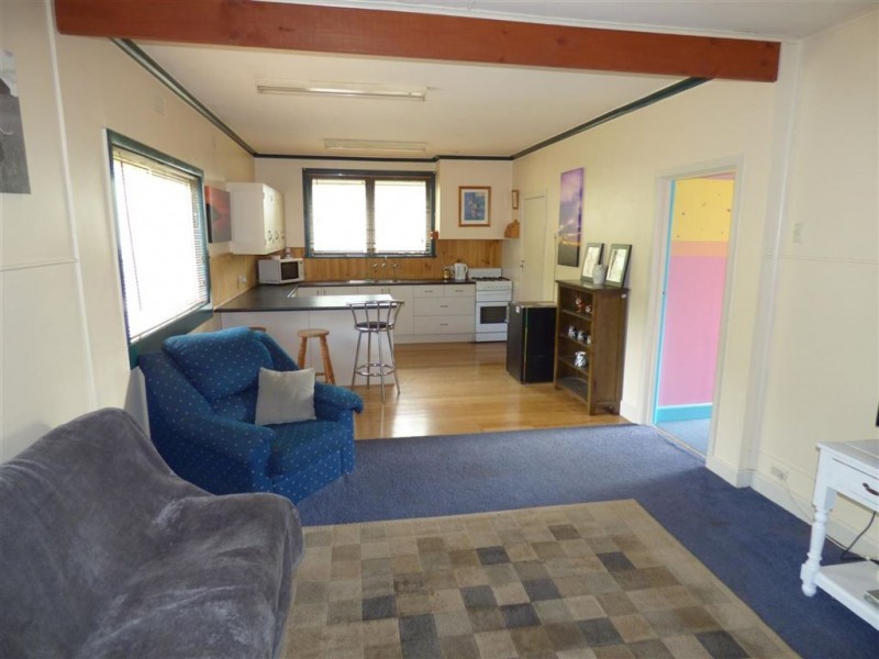 19 Swanston Street, Harrow VIC 3317