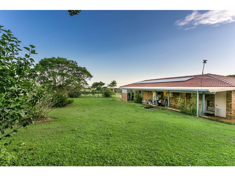 9 Summerhill Crescent, Cumbalum NSW 2478