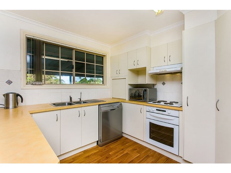 9 Summerhill Crescent, Cumbalum NSW 2478