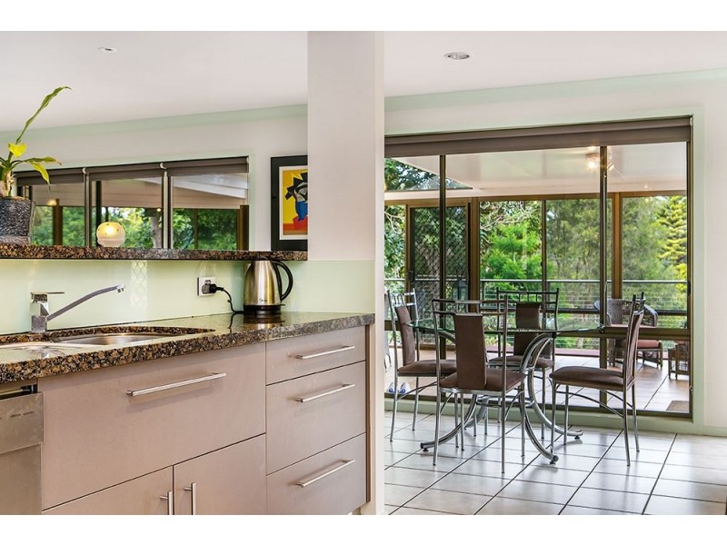 11 McIntosh Road, Chilcotts Grass NSW 2480