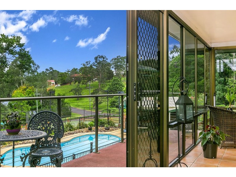 11 McIntosh Road, Chilcotts Grass NSW 2480