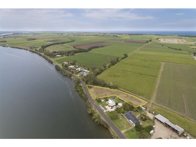 242 River Drive, East Wardell NSW 2477