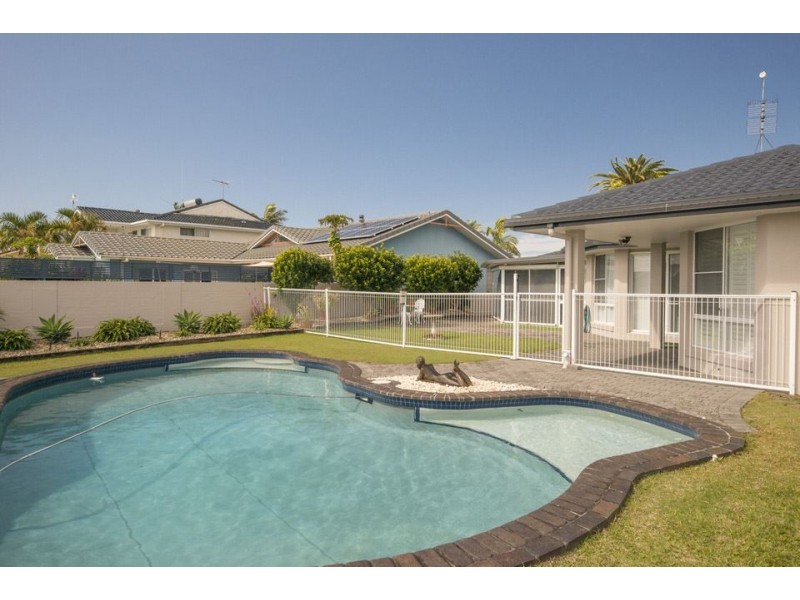 111 Riverside Drive, West Ballina NSW 2478