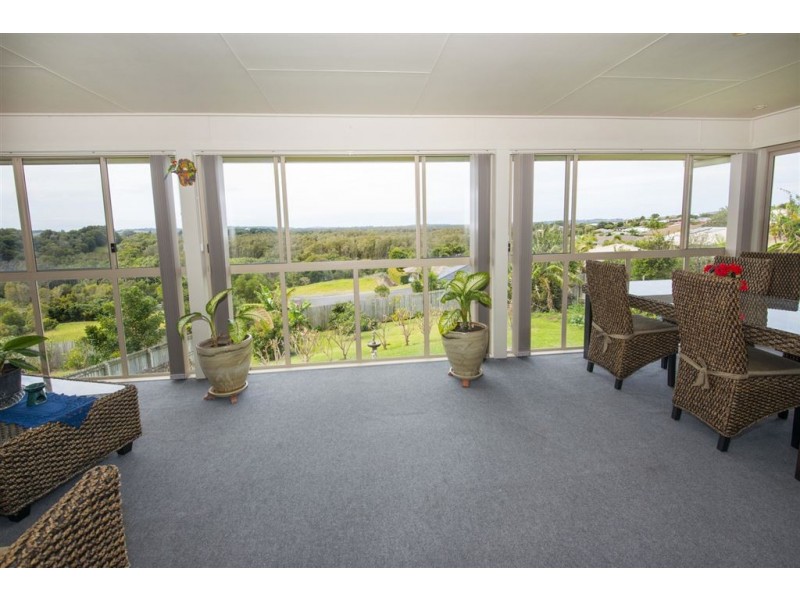 8 Madden Place, Cumbalum NSW 2478