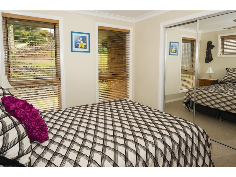 8 Madden Place, Cumbalum NSW 2478