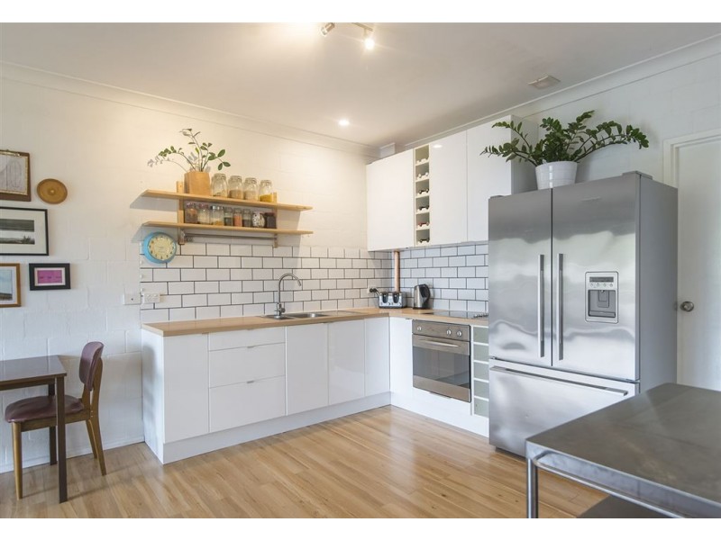 7/2 Arika Avenue, Ocean Shores NSW 2483