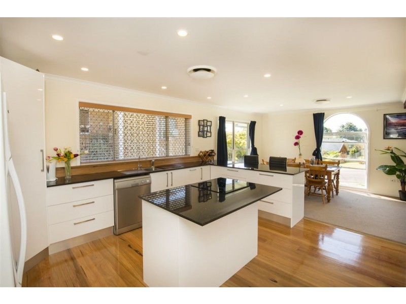 28 Hillview Drive, Goonellabah NSW 2480