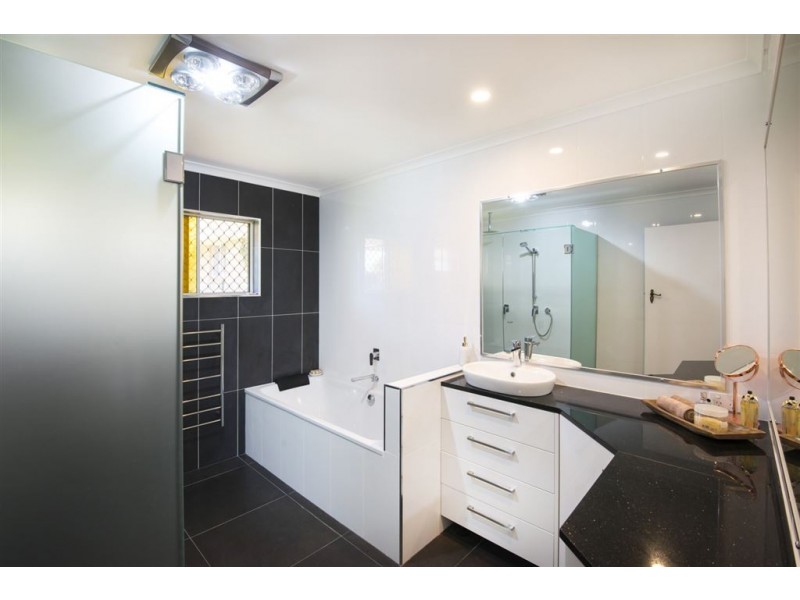 28 Hillview Drive, Goonellabah NSW 2480