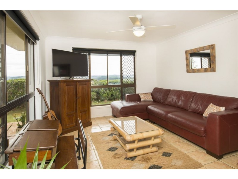 2 Sandstone Crescent, Lennox Head NSW 2478
