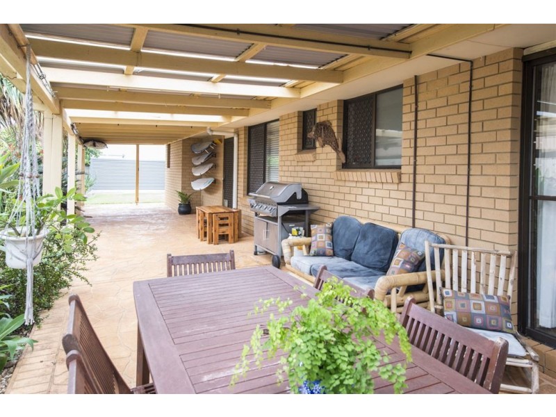 2 Sandstone Crescent, Lennox Head NSW 2478