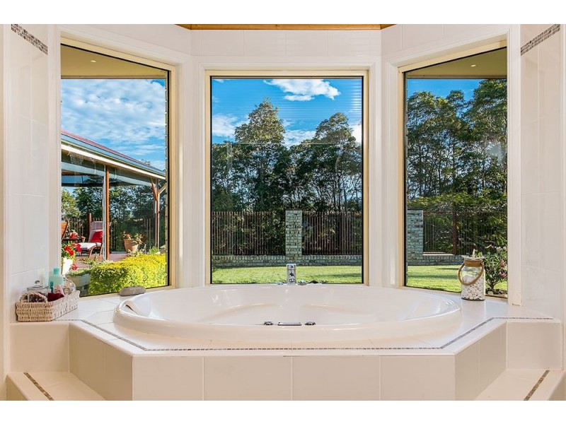 17 Dunromin Drive, Lismore NSW 2480