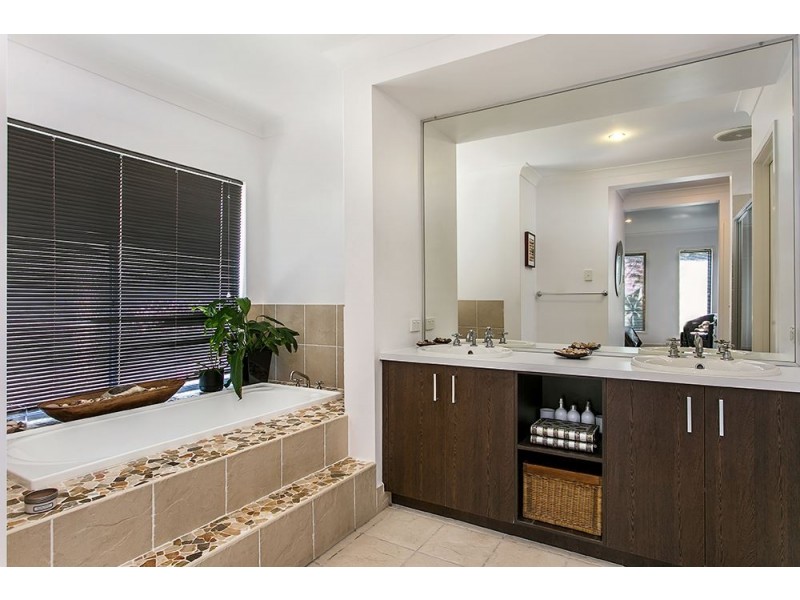 138 Overall Drive, Pottsville NSW 2489