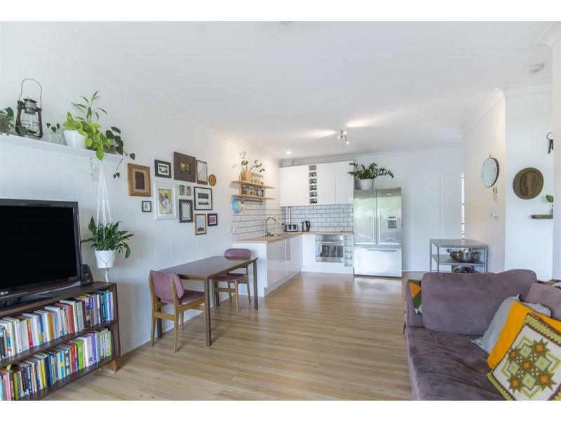 7/2 Arika Avenue, Ocean Shores NSW 2483