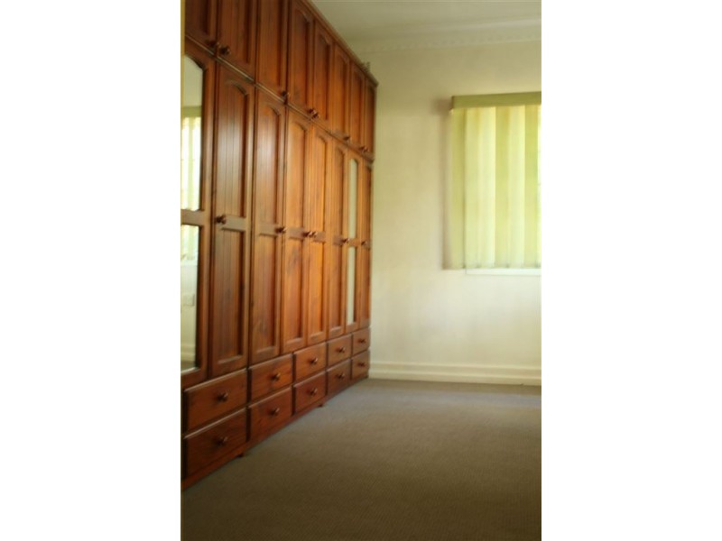 1/11 woodside avenue, Ringwood VIC 3134