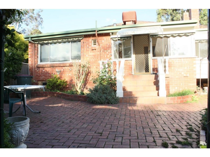 1/11 woodside avenue, Ringwood VIC 3134