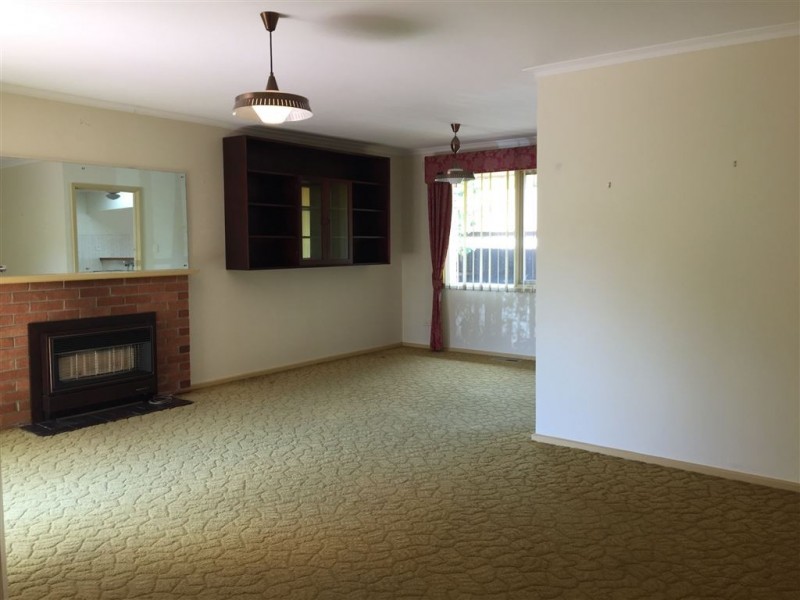 8 Lionel Street, Doncaster East VIC 3109