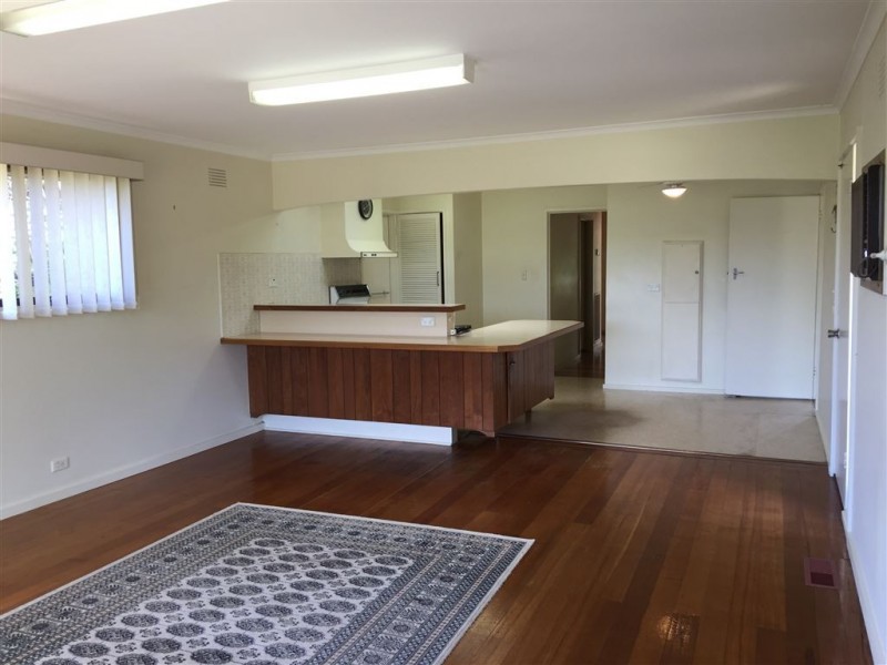 8 Lionel Street, Doncaster East VIC 3109