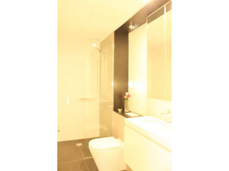 406/300 Toorak road, South Yarra VIC 3141