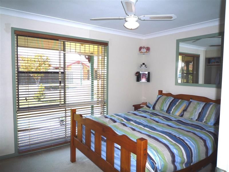 10 Cloverbrook Place, Carina QLD 4152