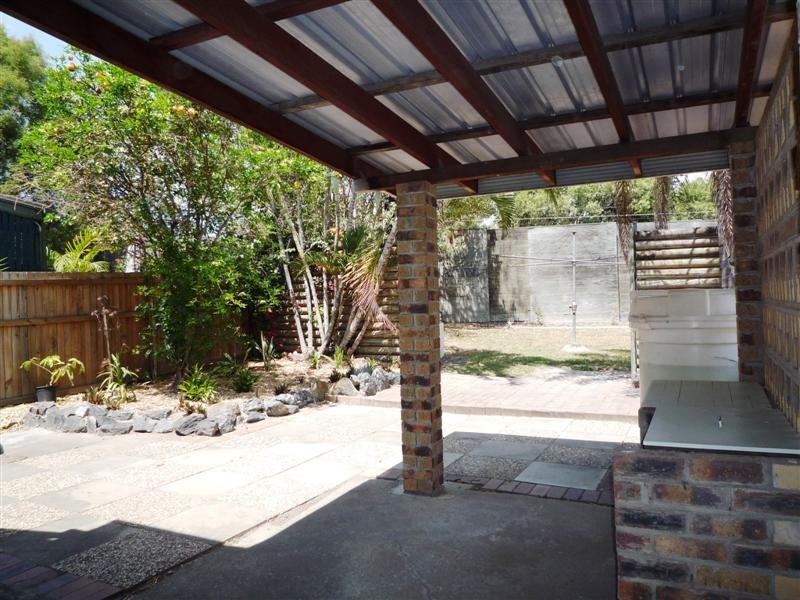 11 Railway Terrace, Murarrie QLD 4172