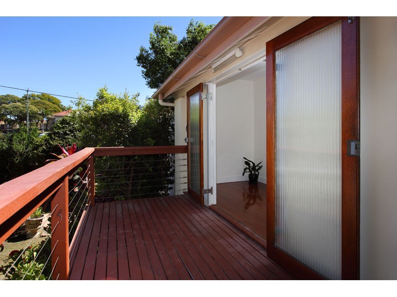 12 Greenmount Avenue, Holland Park QLD 4121