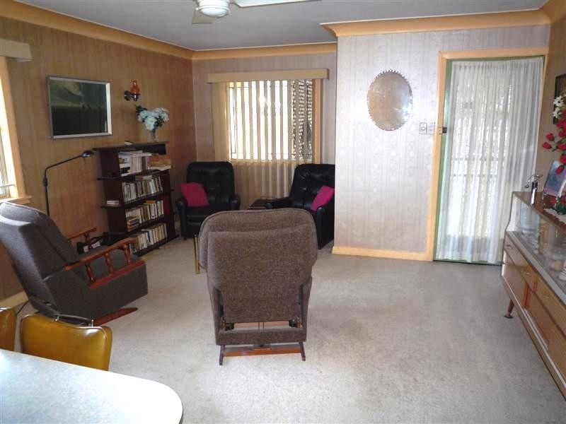 9 Tranters Avenue, Camp Hill QLD 4152