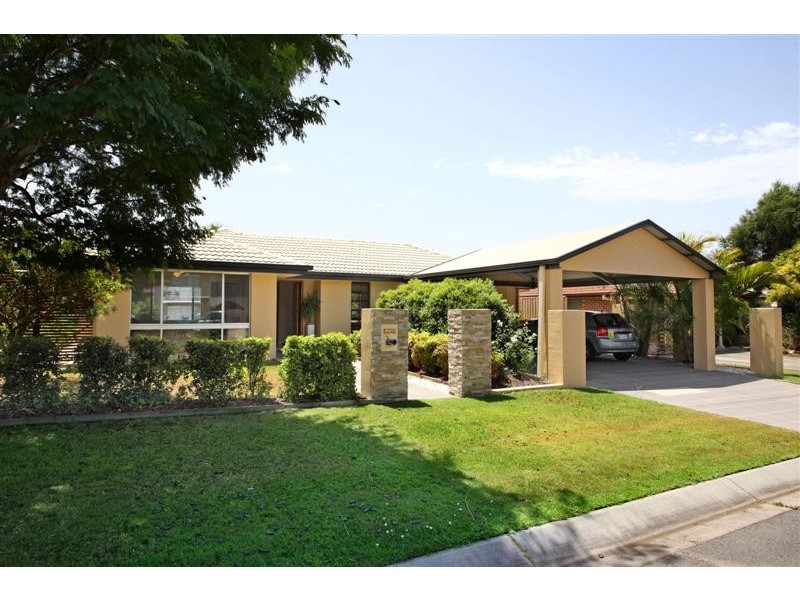 17 Edzell Place, Carindale QLD 4152