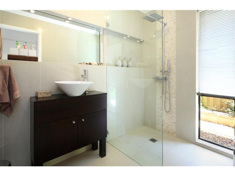 17 Edzell Place, Carindale QLD 4152