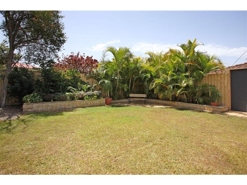 17 Edzell Place, Carindale QLD 4152