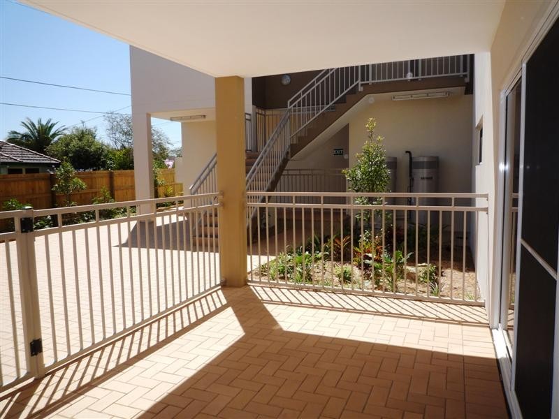 6/42 Pembroke Street, Carina QLD 4152