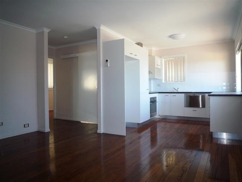 1/8 Cambridge Street, Carina Heights QLD 4152