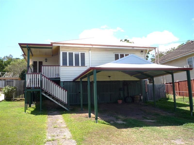 20 Long Street, Camp Hill QLD 4152