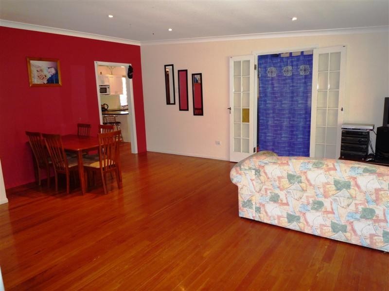 20 Long Street, Camp Hill QLD 4152