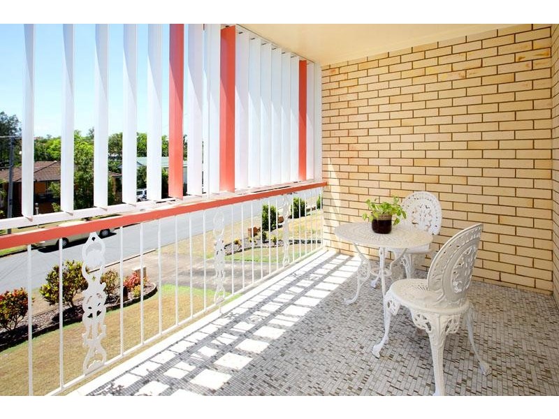 51 Long Street, Camp Hill QLD 4152