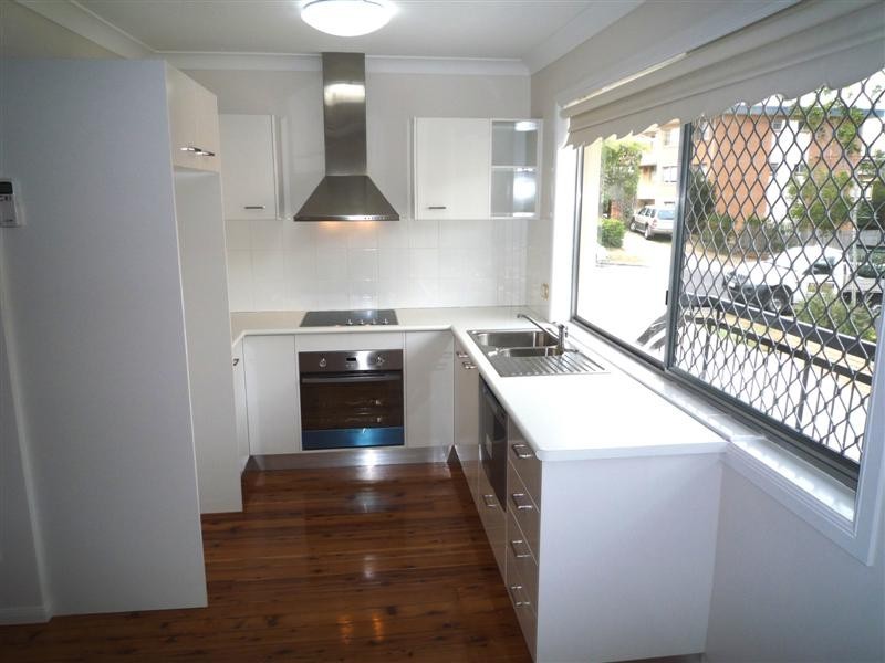 33 Derby Street, Coorparoo QLD 4151