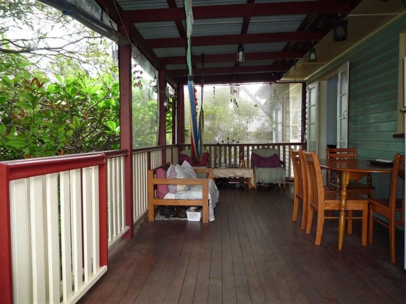 34 Edmond Street, Carina QLD 4152