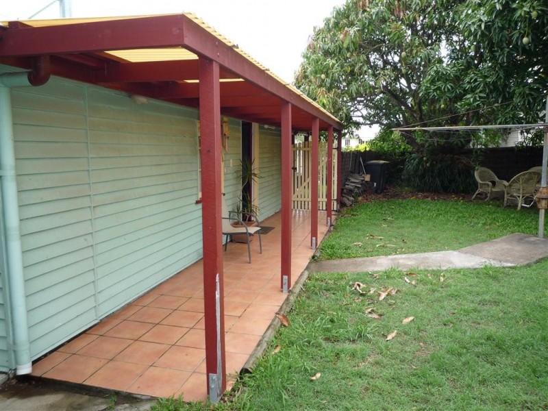 34 Edmond Street, Carina QLD 4152