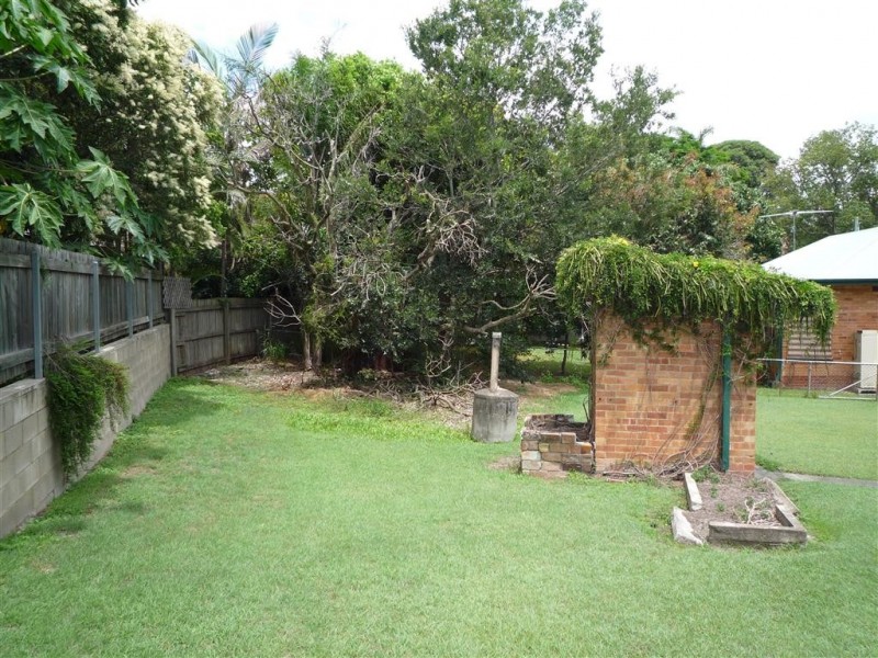 111 Richmond Road, Morningside QLD 4170