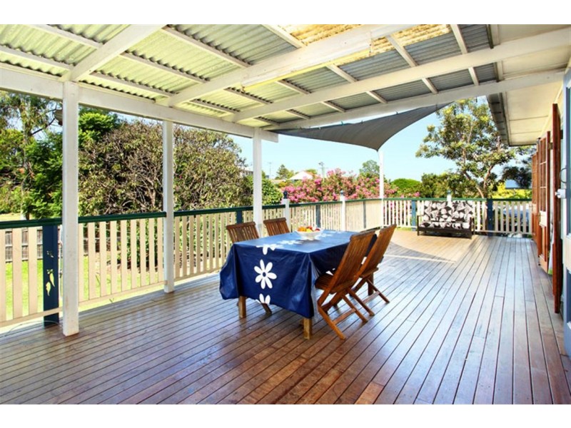 15 Marshall Avenue, Seven Hills QLD 4170
