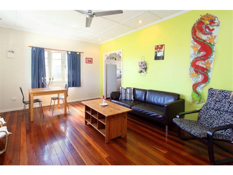 15 Marshall Avenue, Seven Hills QLD 4170