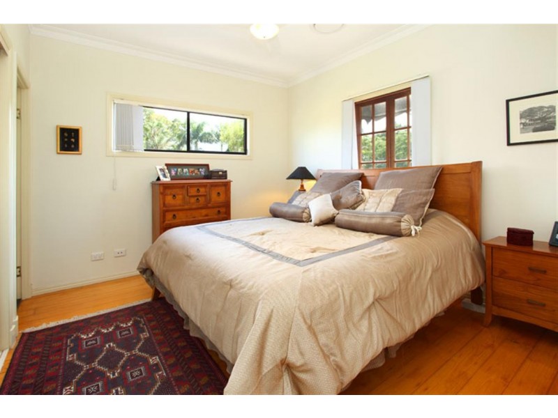 7 Nurstead Street, Camp Hill QLD 4152