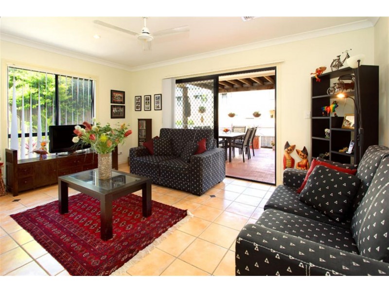 7 Nurstead Street, Camp Hill QLD 4152