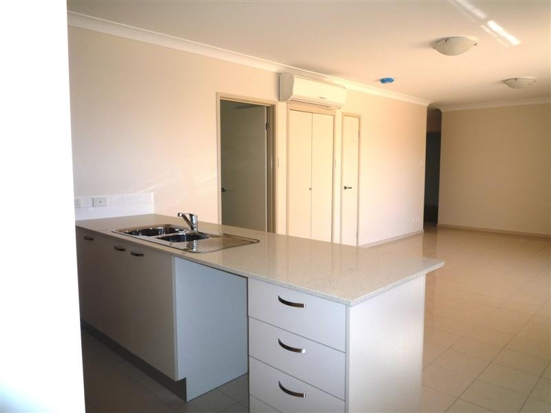 3/42 Pembroke Street, Carina QLD 4152