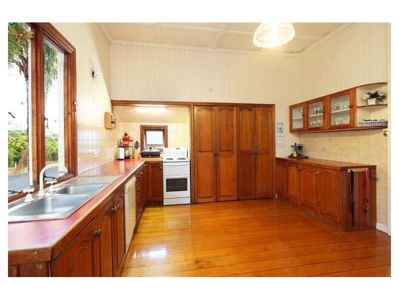 601 Old Cleveland Road, Camp Hill QLD 4152